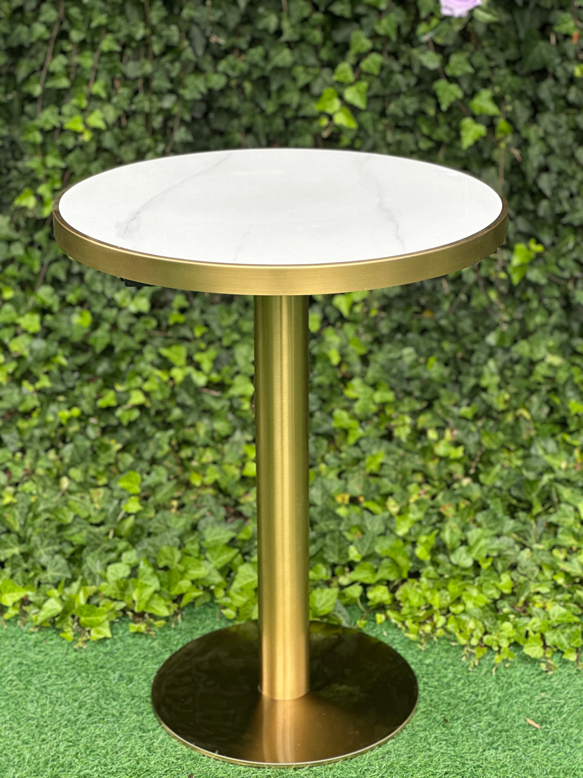 Round Marble Tables