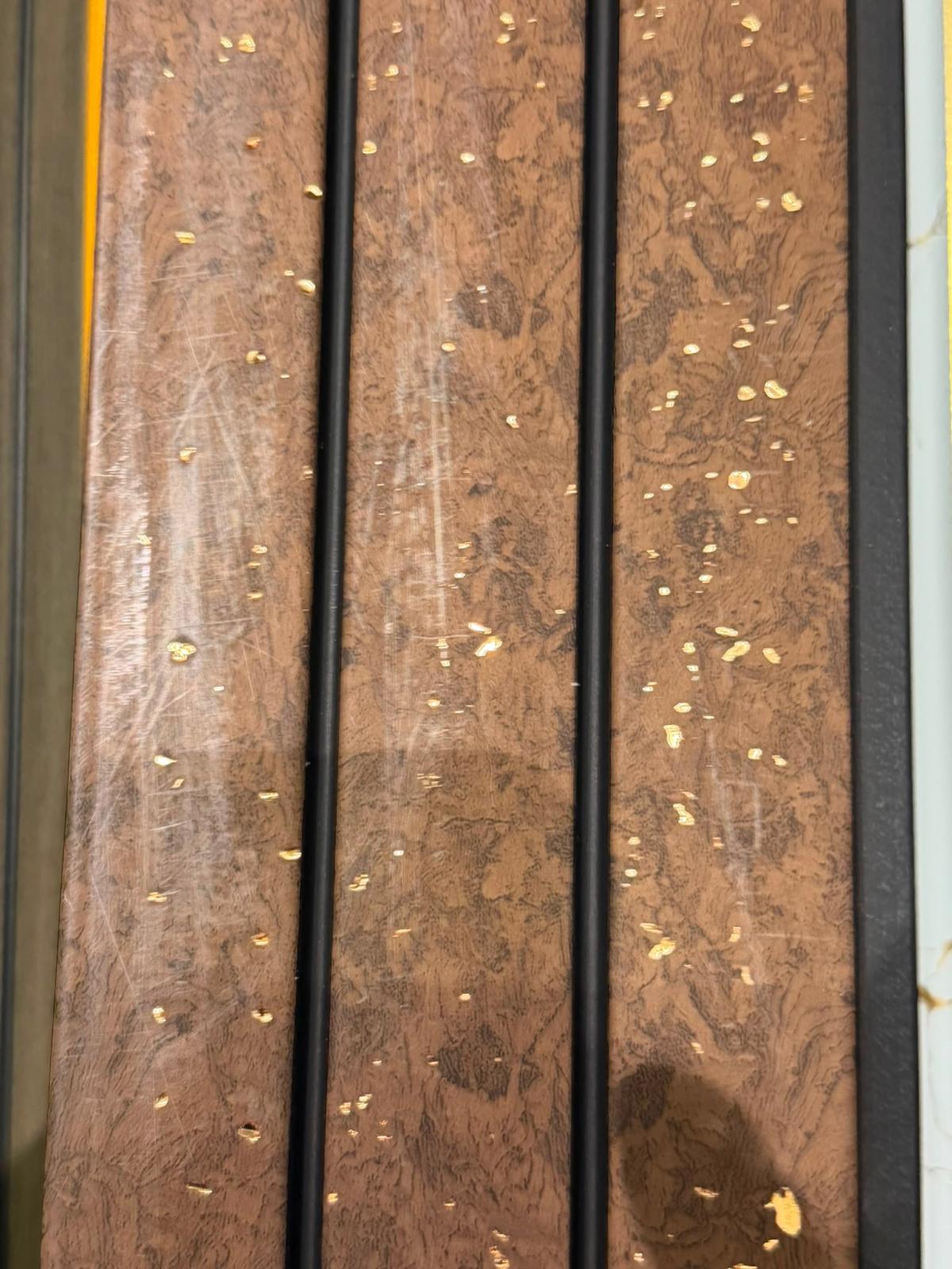 Chocolate/Black Marble Effect Pane